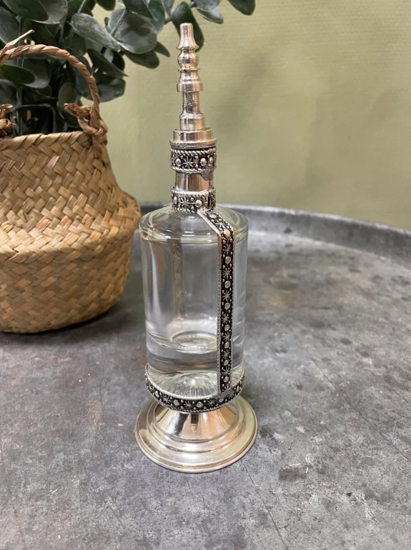 Luxe Vintage Parfumfles – Handgemaakt Glas & Zilverdetails