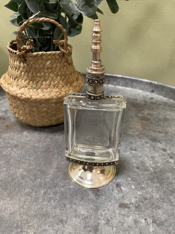 Luxe Vintage Parfumfles – Handgemaakt Glas & Zilverdetails